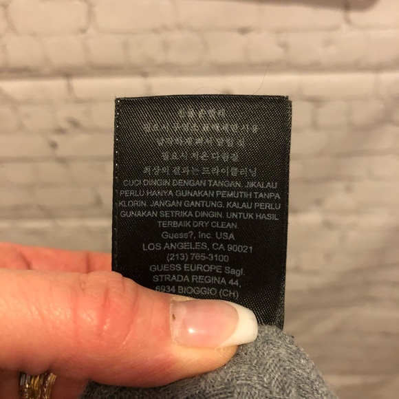 Guess size sm grey cotton sweater - Picture 5 of 6